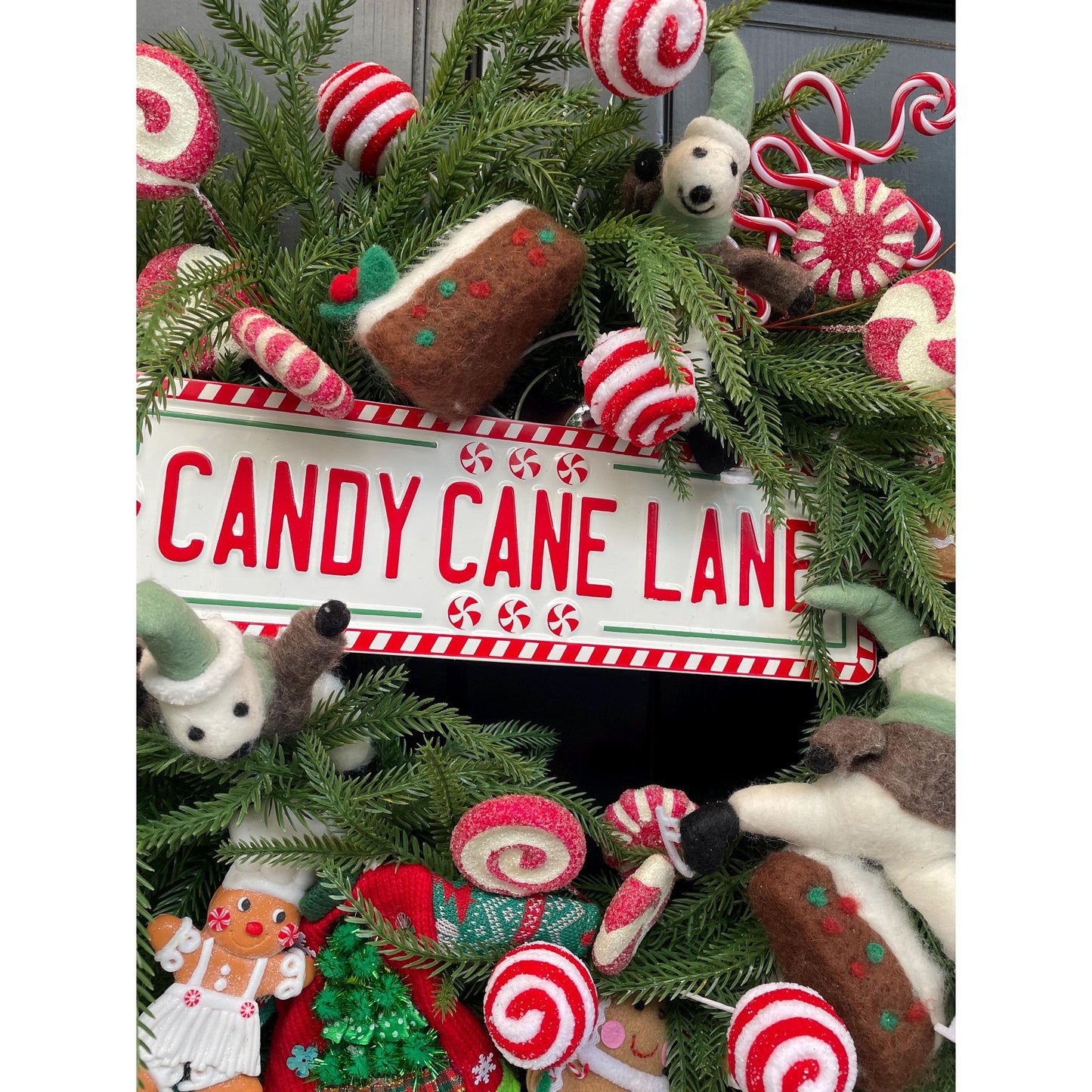 Luxury Candy Cane Red White Green Christmas Wreath Front Door Luxury Home Decorations Xmas Winter Mantle Decor Holiday Wreath Advent Swag