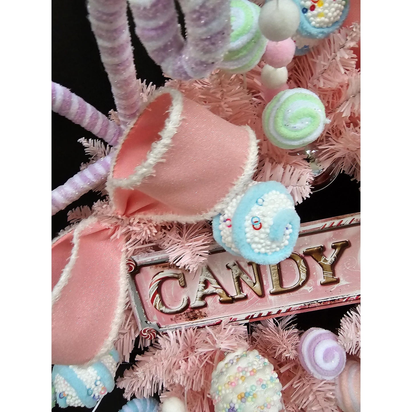 Luxury Candy Shop Pink Pastel Sweets Christmas Wreath Front Door Luxury Home Decorations Xmas Winter Mantle Decor Holiday Wreath Advent Swag