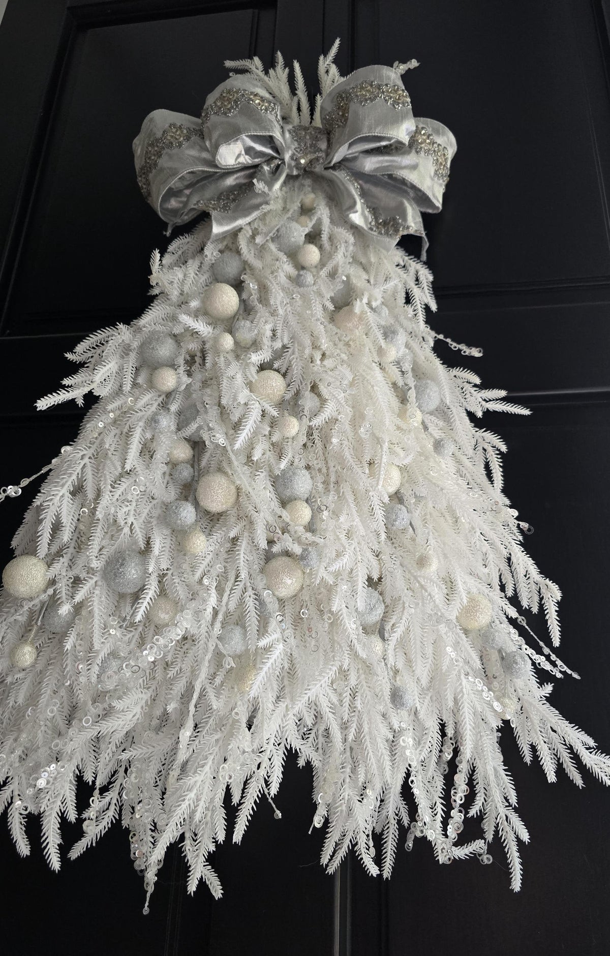 Luxury White Christmas Tree Door Swag | Winter Wonderland Door Decor | 50cm (20")