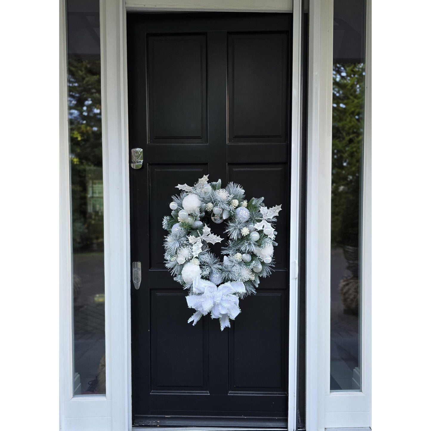 Luxury Christmas Flocked Snowy Christmas Wreath Winter Holiday Front Door Porch Wall Hanger Mantle Home Decor Decoration Designer Gift Pine
