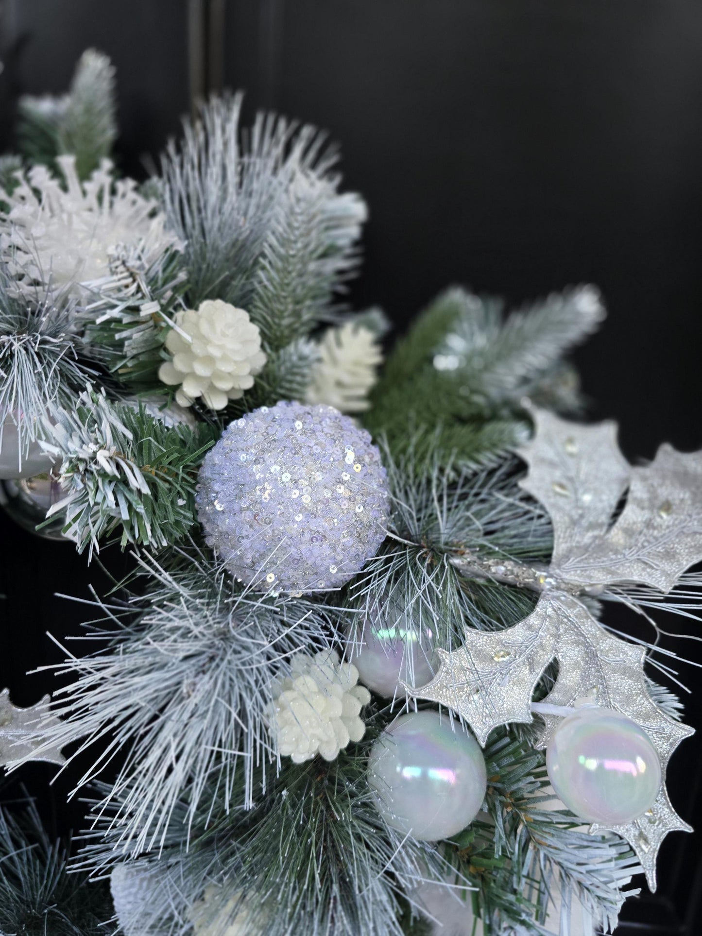 Christmas Wreath, White Frosted Front Door Wreath, Winter Wonderland Christmas Decor, Snowy Pine Holiday Wreath, Luxury Christmas Wreath