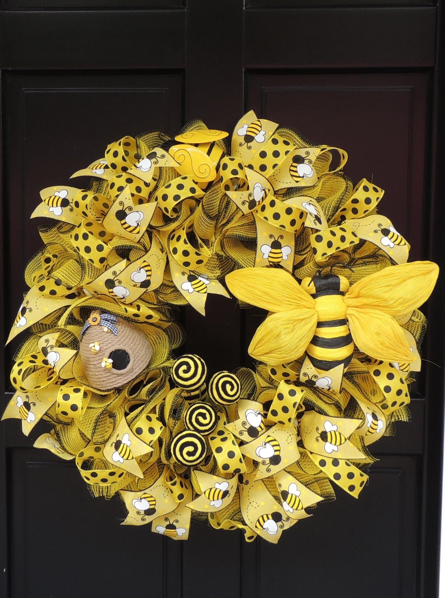 Luxury Bumblebee Wreath | Honey Bee Summer Front Door Wreath | Beehive Garden Decor | 60cm (24")