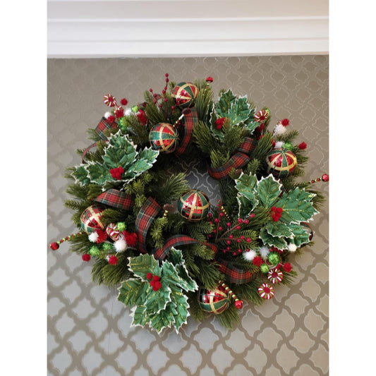 Luxury Traditional Christmas Wreath | Red & Green Front Door Wreath | 50cm (20")