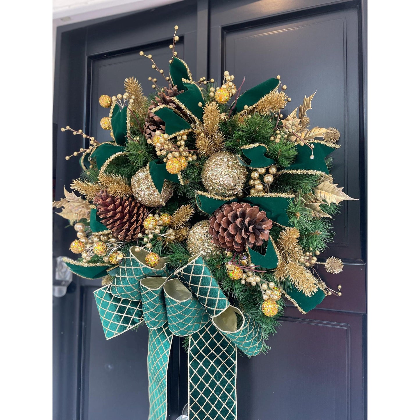 Green Gold XL Christmas Front Door Wreath Traditional Elegant Porch Holiday House Home Decor Decoration Glam Winter Swag Designer Unique