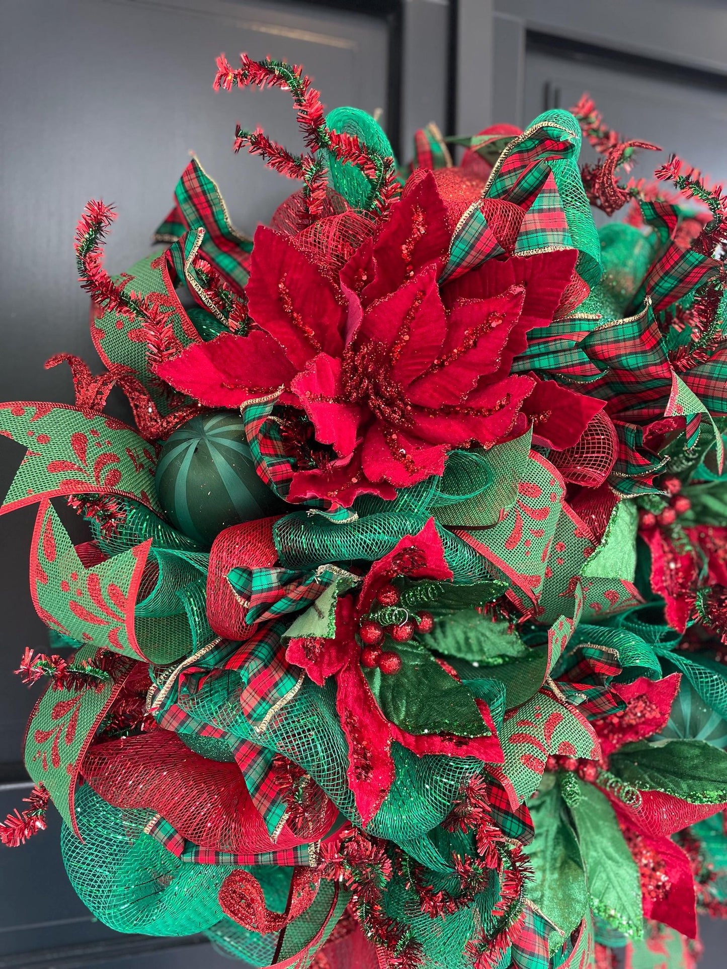 Traditional Red and Green Christmas Wreath Front Door,Classic Holiday Door Decor,Festive Handmade Winter Wreath,Velvet Poinsettia Wreath