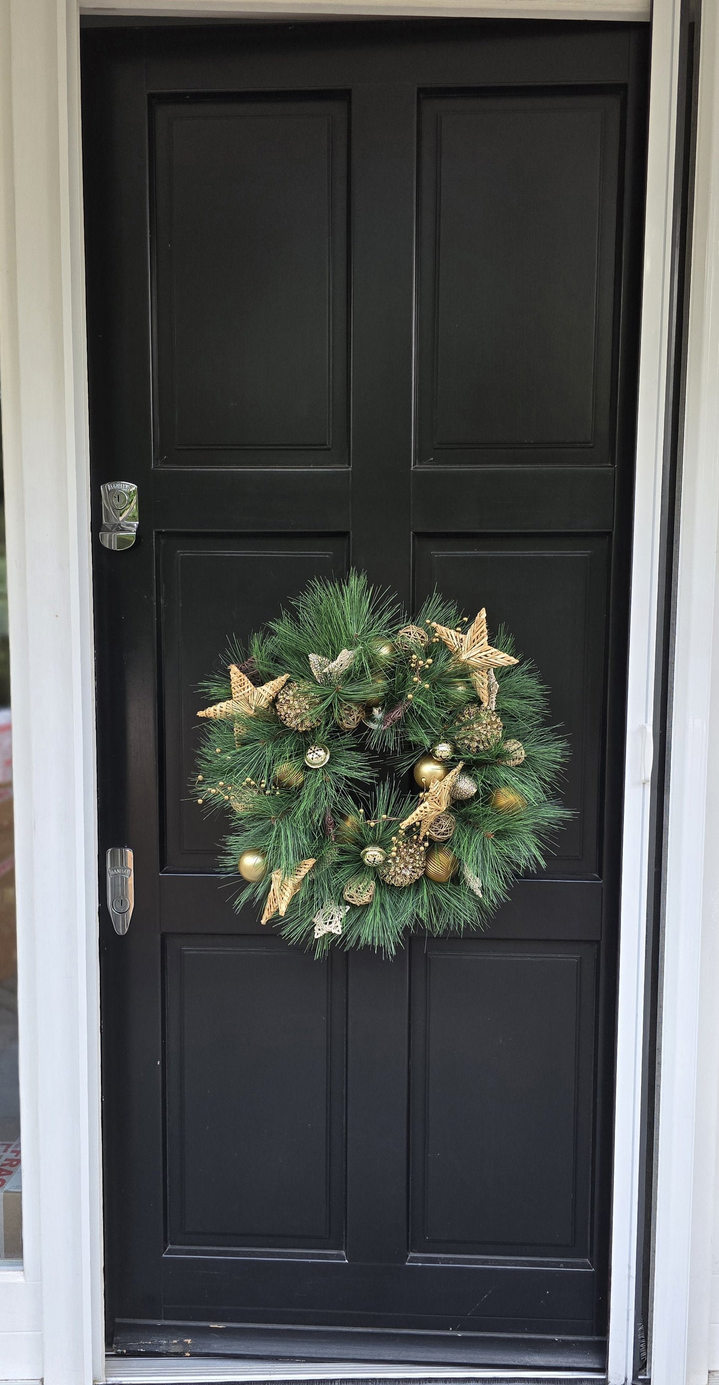 Luxury Long Needle Pine Christmas Wreath | Rustic Farmhouse Front Door Wreath | 60cm (24")