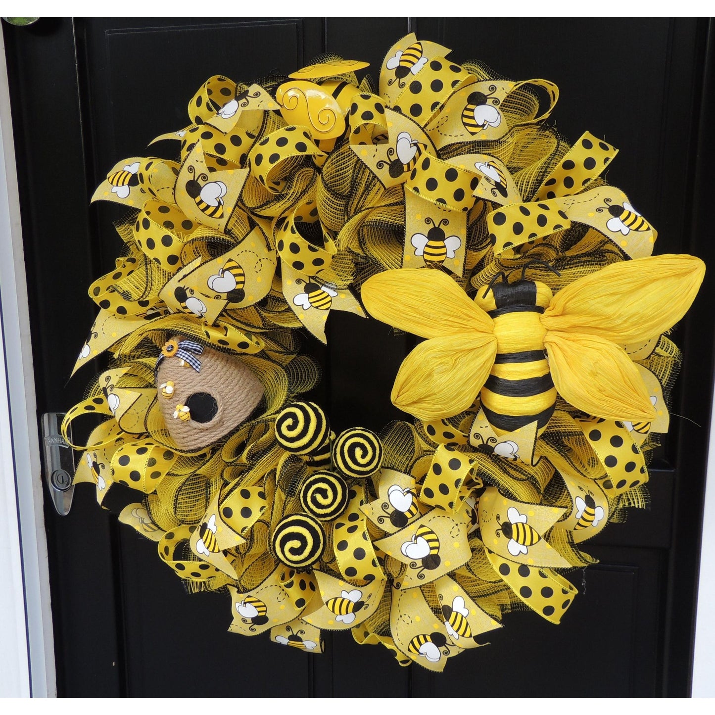 Luxury Large Bumblebee Bee Front Door Wreath Summer Spring Decor Hanger Wall Decoration Housewarming Gift Farmhouse Rustic Everyday Honeybee