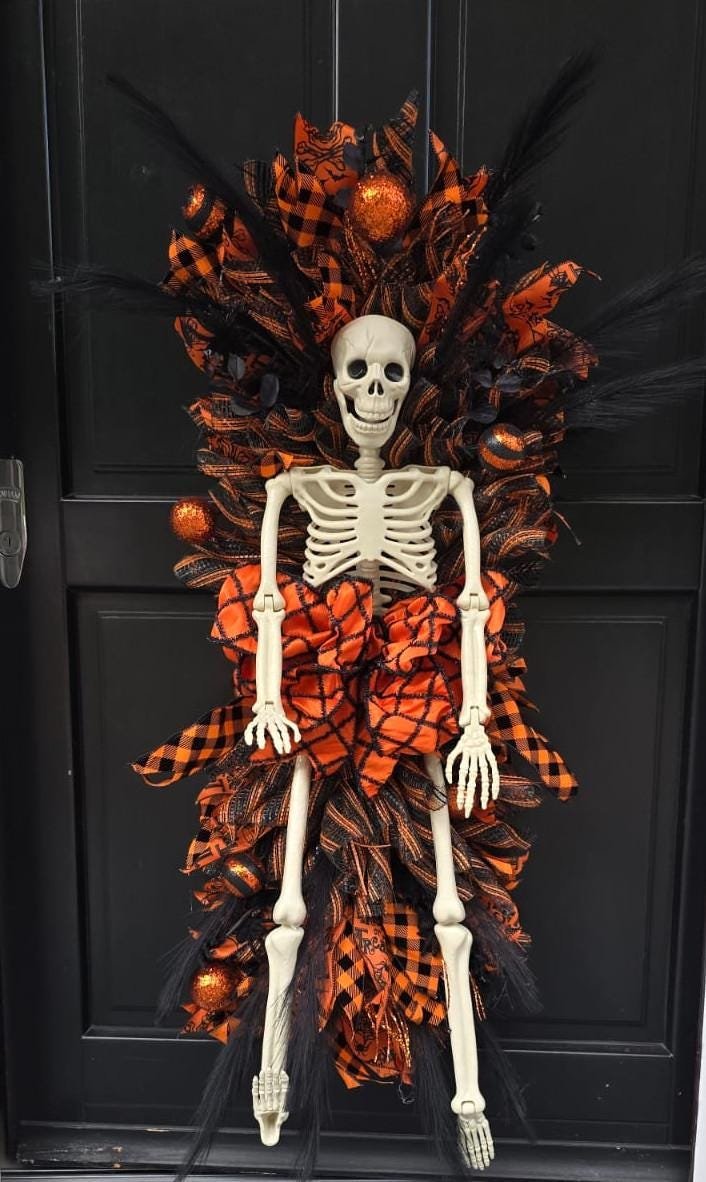 XXL Skeleton Halloween Teardrop Swag | Luxury Halloween Front Door Decor | 106cm (42")