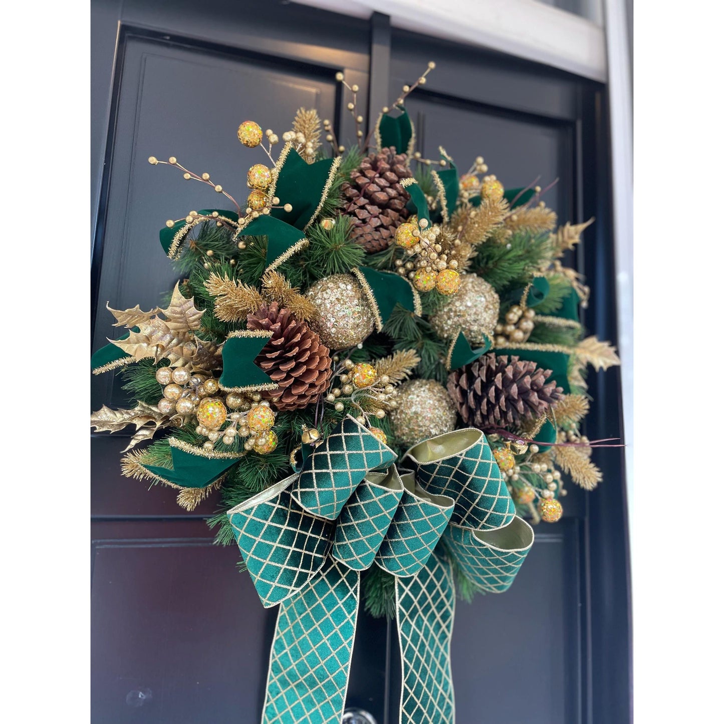 Green Gold XL Christmas Front Door Wreath Traditional Elegant Porch Holiday House Home Decor Decoration Glam Winter Swag Designer Unique
