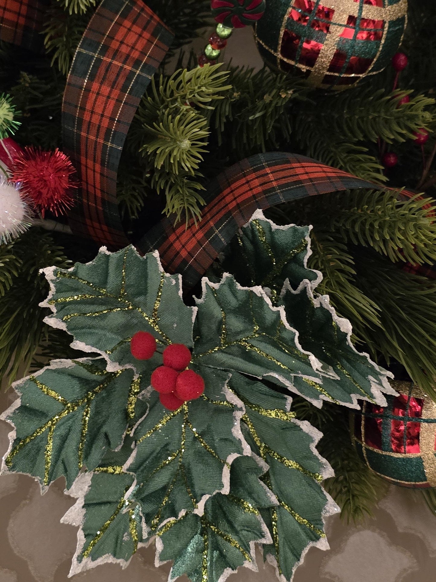 Luxury Traditional Christmas Wreath | Red & Green Front Door Wreath | 50cm (20")