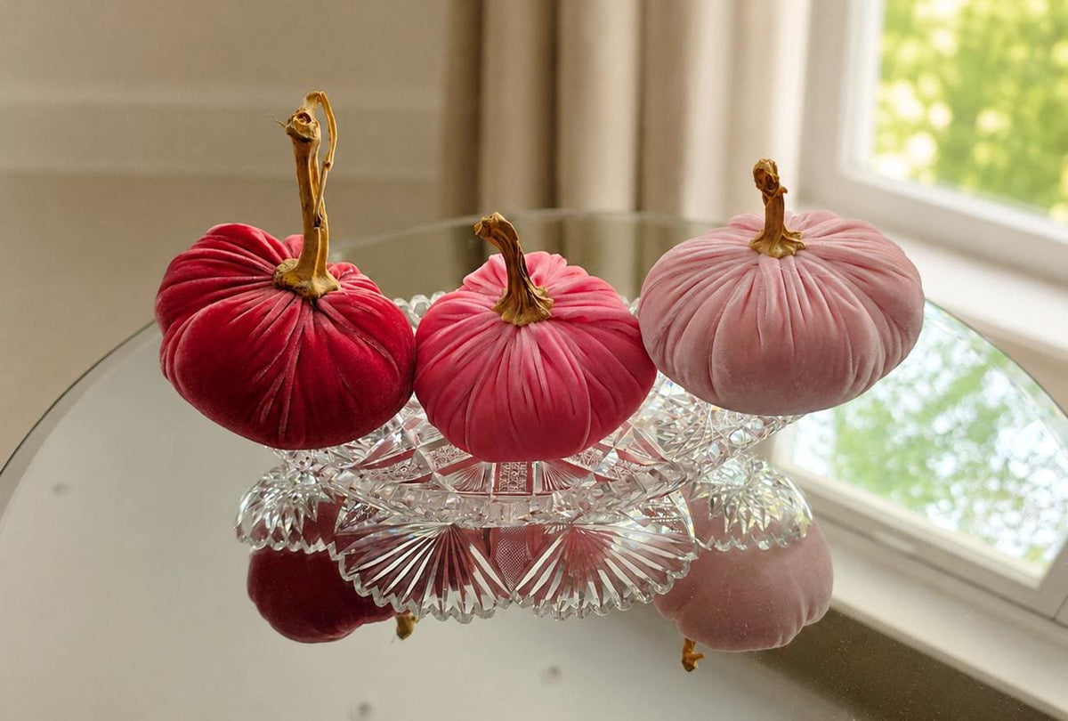 SET 3 X-SMALL Candy Pale Blush Fuchsia Pink Silk Velvet Pumpkins, Cozy Home Decor, Luxury Seasonal Autumn Decorations