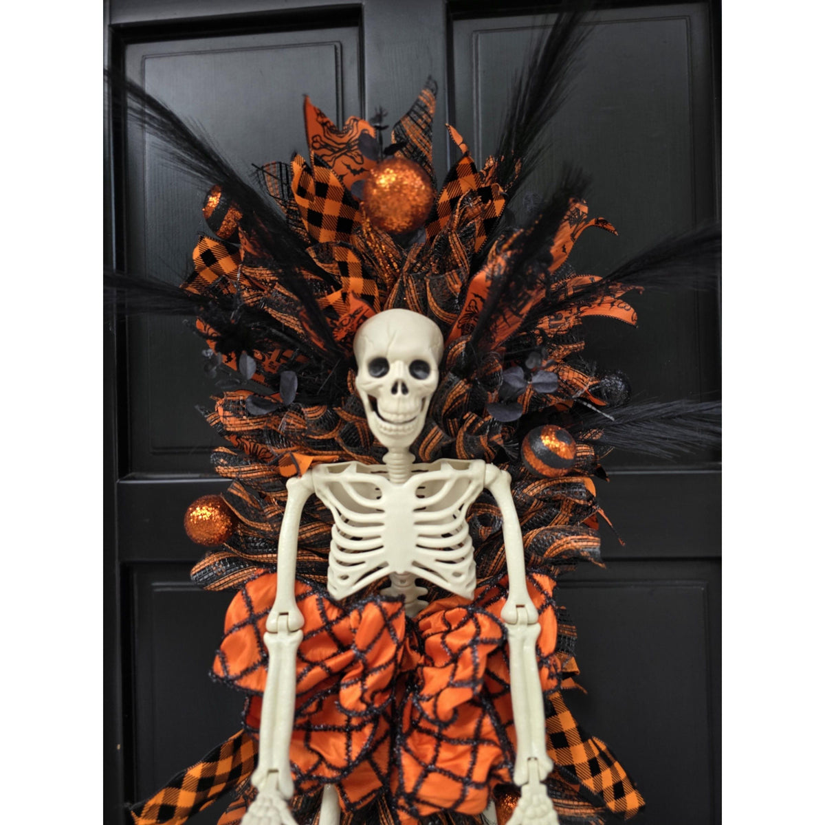 XXL Skeleton Halloween Teardrop Swag | Luxury Halloween Front Door Decor | 106cm (42")