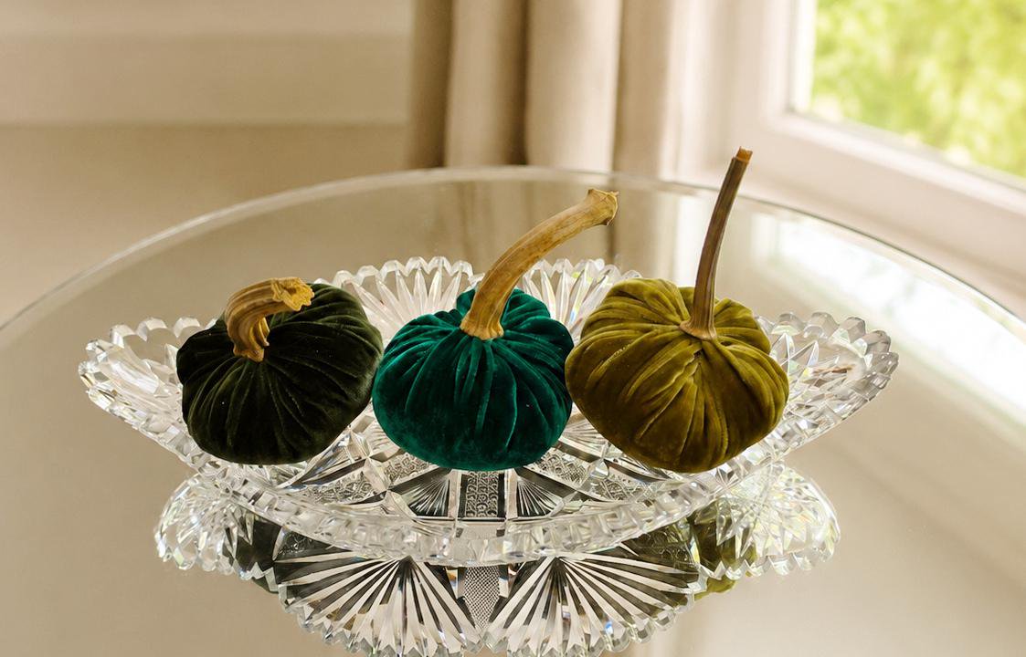 Set of 3 MINI Dark Harvest Greens Olive Emerald Silk Velvet Pumpkins, Autumn Table Decor, Cozy Home Styling, Thanksgiving, Best Selling Item