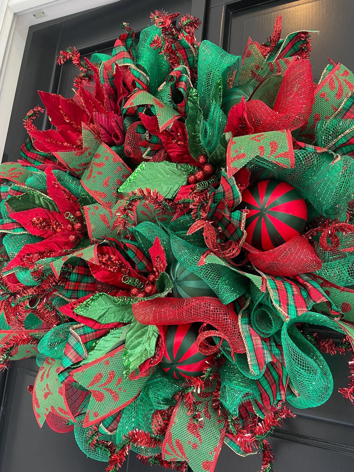 Luxury Red & Green Poinsettia Christmas Wreath | Traditional Front Door Decor | 50cm (20")