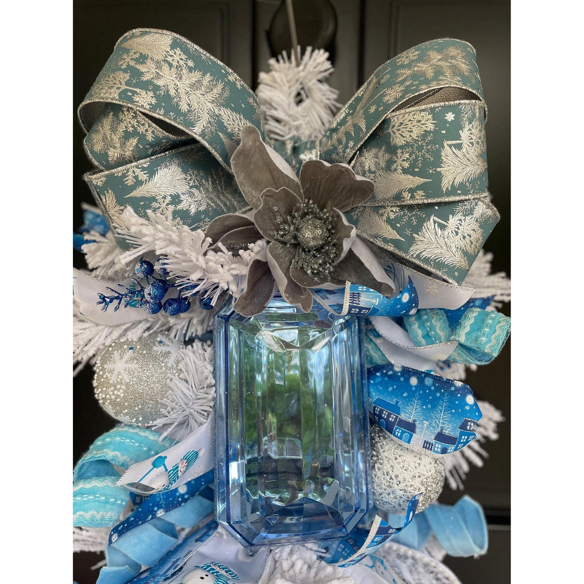 XL Ice Blue Snow Flocked  Luxury Teardrop Christmas Front Door Wreath White Home Decoration Xmas Winter Mantle Decor Holiday Advent Swag