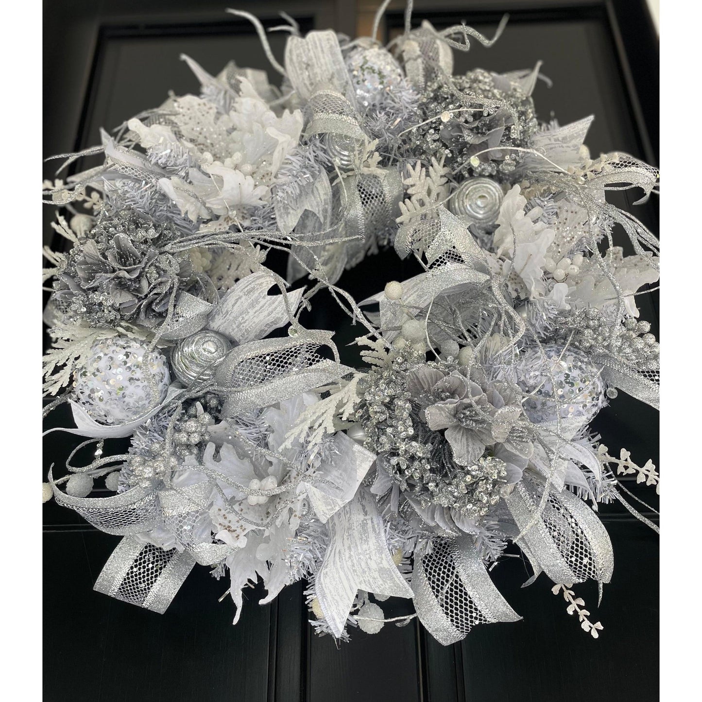 White Silver Luxury Christmas Wreath Front Door Luxury Home Decorations Xmas Winter Mantle Decor Holiday Wreath Advent Swag Silver Theme