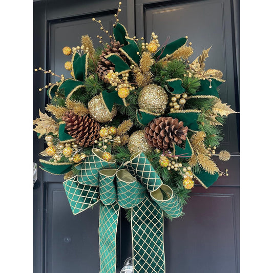 Green Gold XL Christmas Front Door Wreath Traditional Elegant Porch Holiday House Home Decor Decoration Glam Winter Swag Designer Unique
