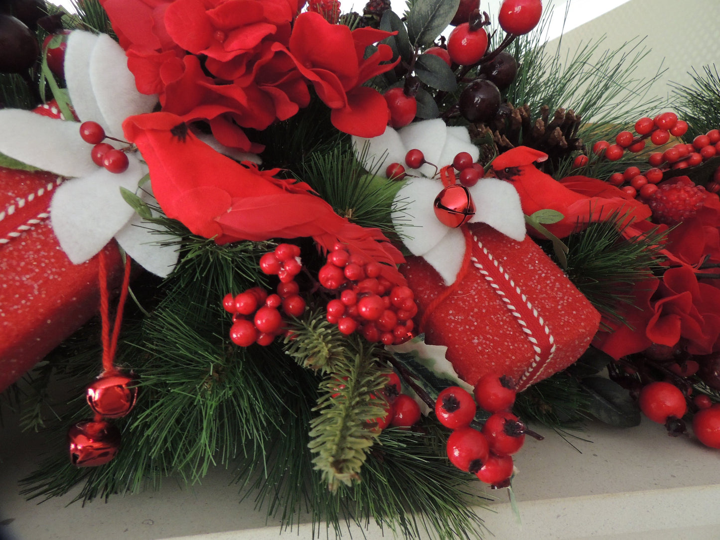Traditional Red & Green Christmas Mantel Swag | Pine Fireplace & Over Door Decor | 80cm (31.5")