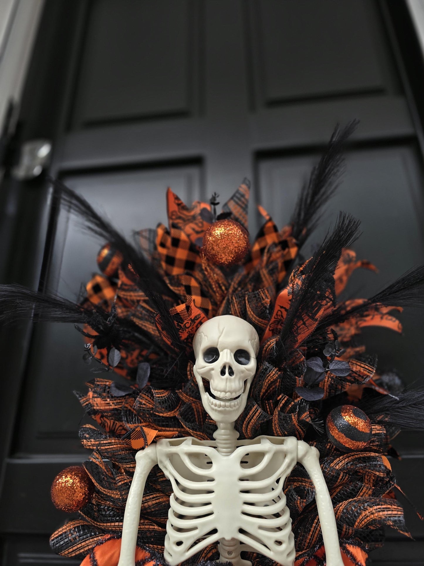 XXL Skeleton Halloween Teardrop Swag | Luxury Halloween Front Door Decor | 106cm (42")