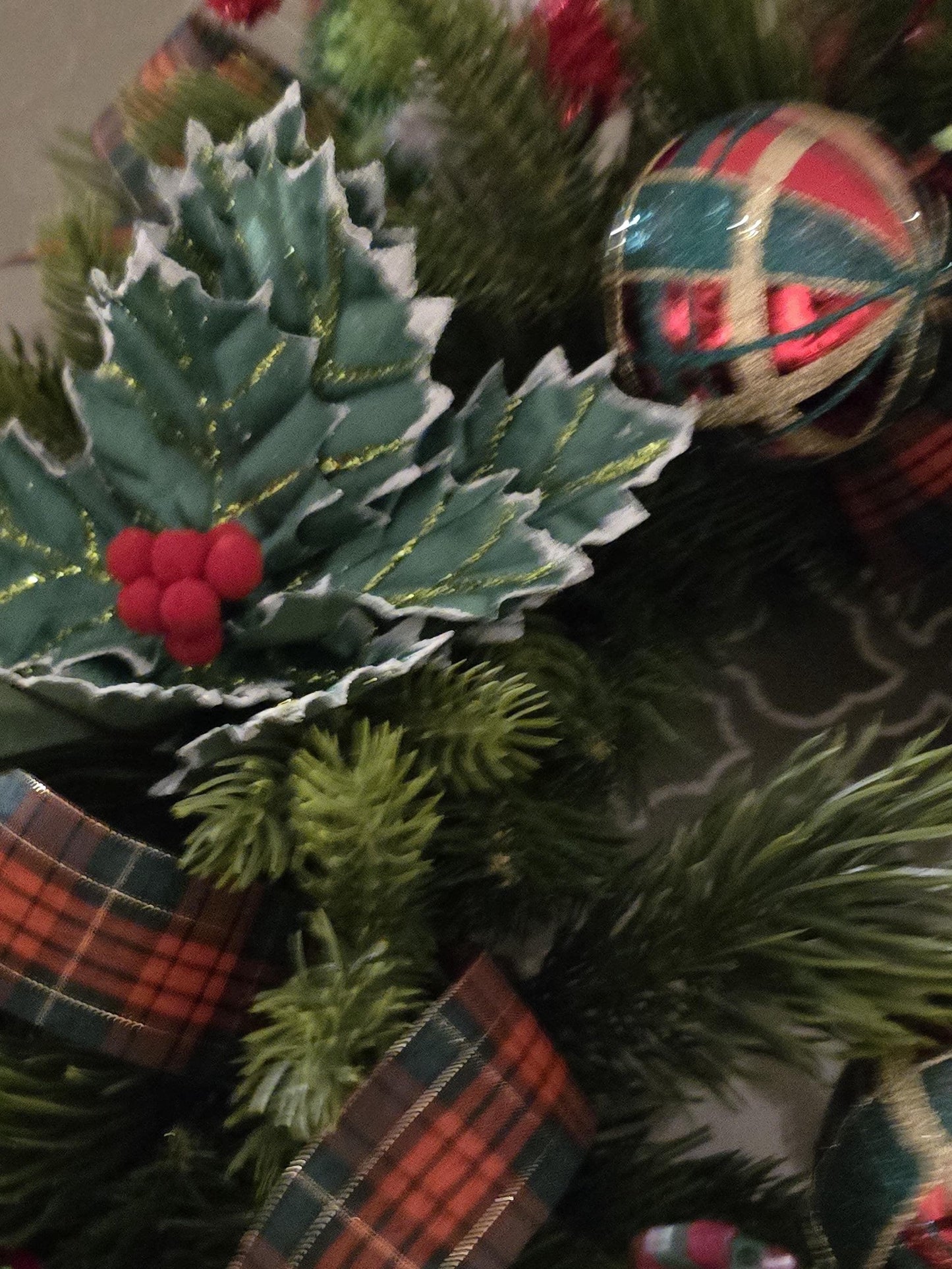 Luxury Traditional Christmas Wreath | Red & Green Front Door Wreath | 50cm (20")