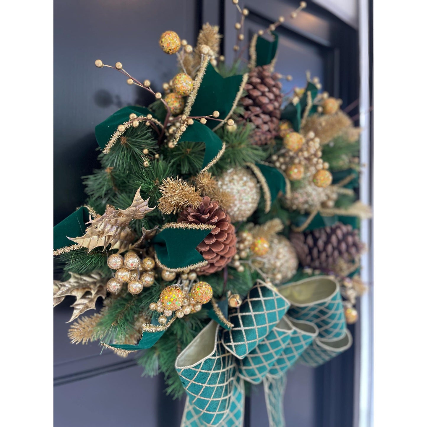 Green Gold XL Christmas Front Door Wreath Traditional Elegant Porch Holiday House Home Decor Decoration Glam Winter Swag Designer Unique