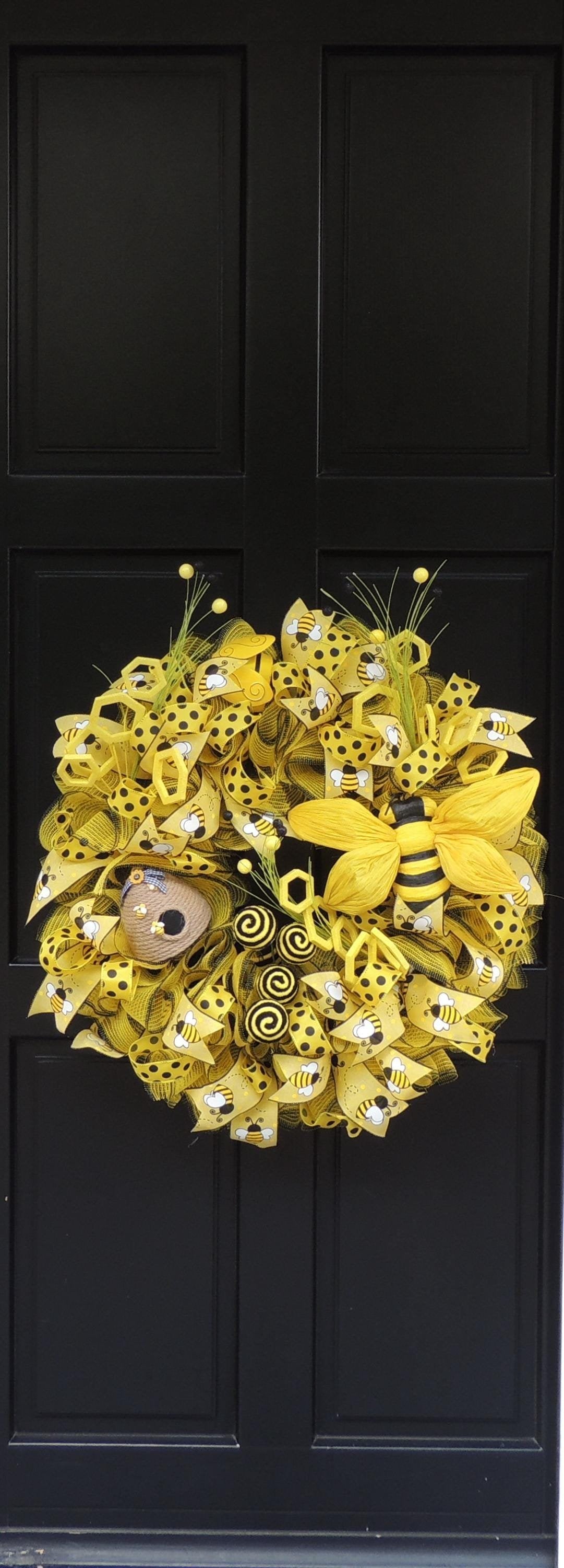Luxury Bumblebee Wreath | Honey Bee Summer Front Door Wreath | Beehive Garden Decor | 60cm (24")
