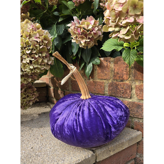 LARGE Purple Crushed Velvet Pumpkin, Luxury Halloween Decor, Handmade Fall Pumpkin, Thanksgiving Centrepiece, Gothic Autumn Decor