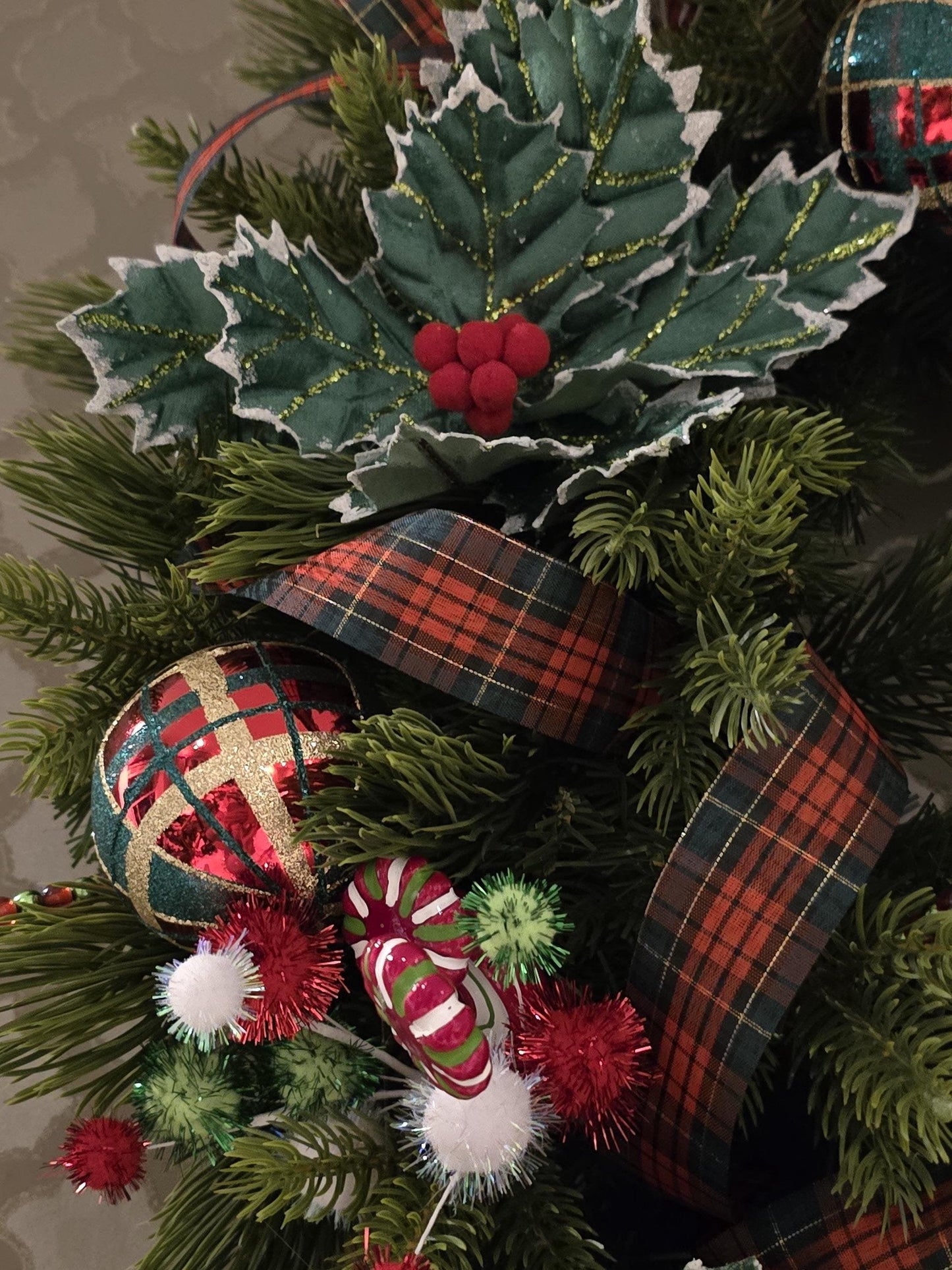 Luxury Traditional Christmas Wreath | Red & Green Front Door Wreath | 50cm (20")