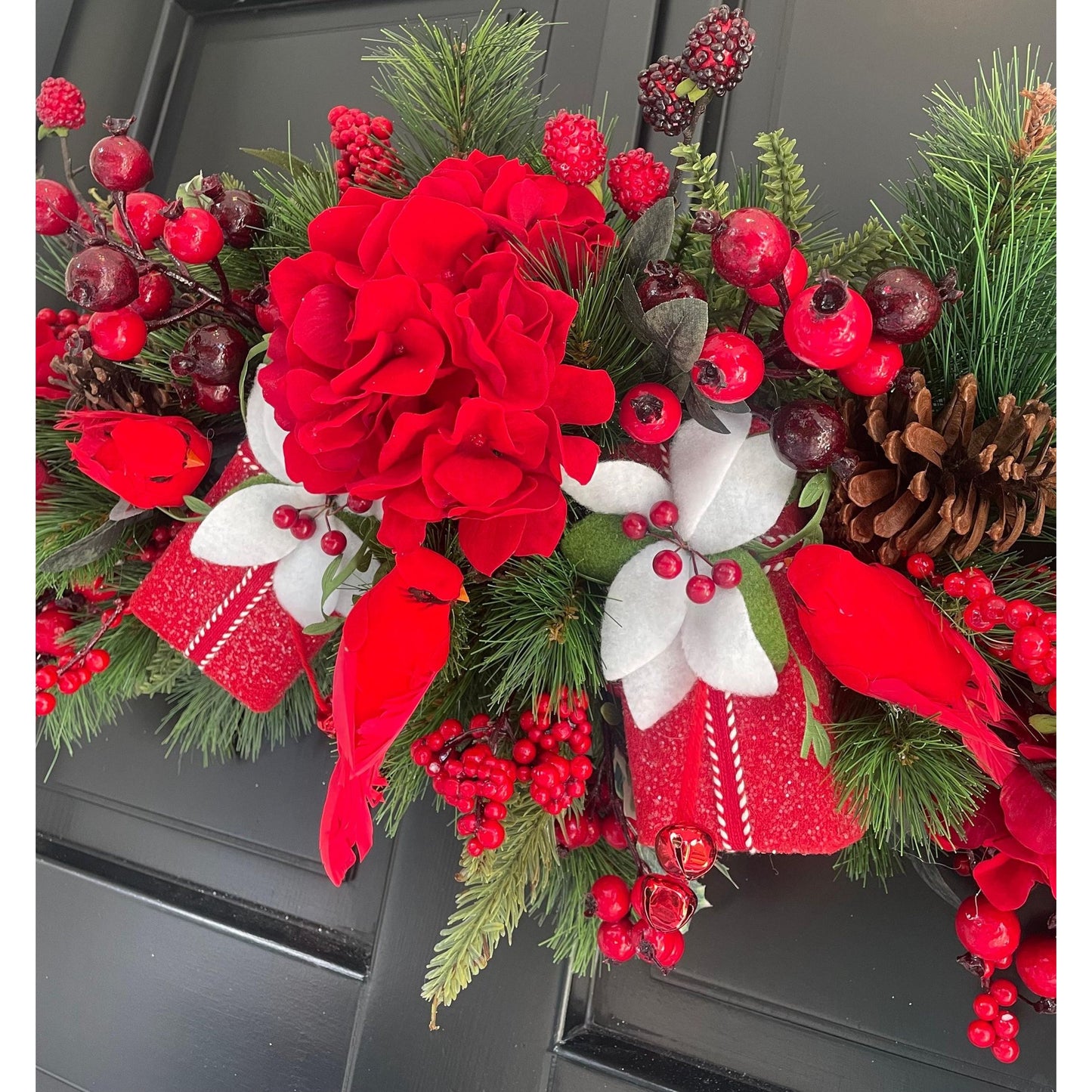 Traditional Red Green Christmas Wreath Front Door Luxury Home Decorations Xmas Winter Mantle Decor Holiday Wreath Advent Swag Xmas Farmhouse