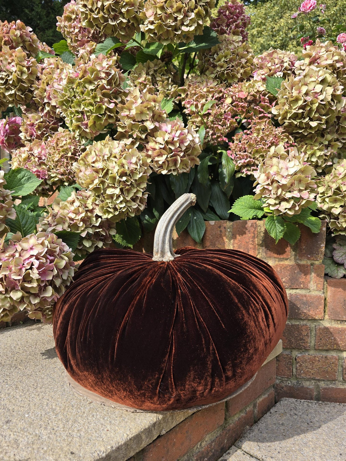 Extra Large Cinnamon Rust Silk Velvet Pumpkin with Real Stem – Luxury Autumn Fall Thanksgiving Decor
