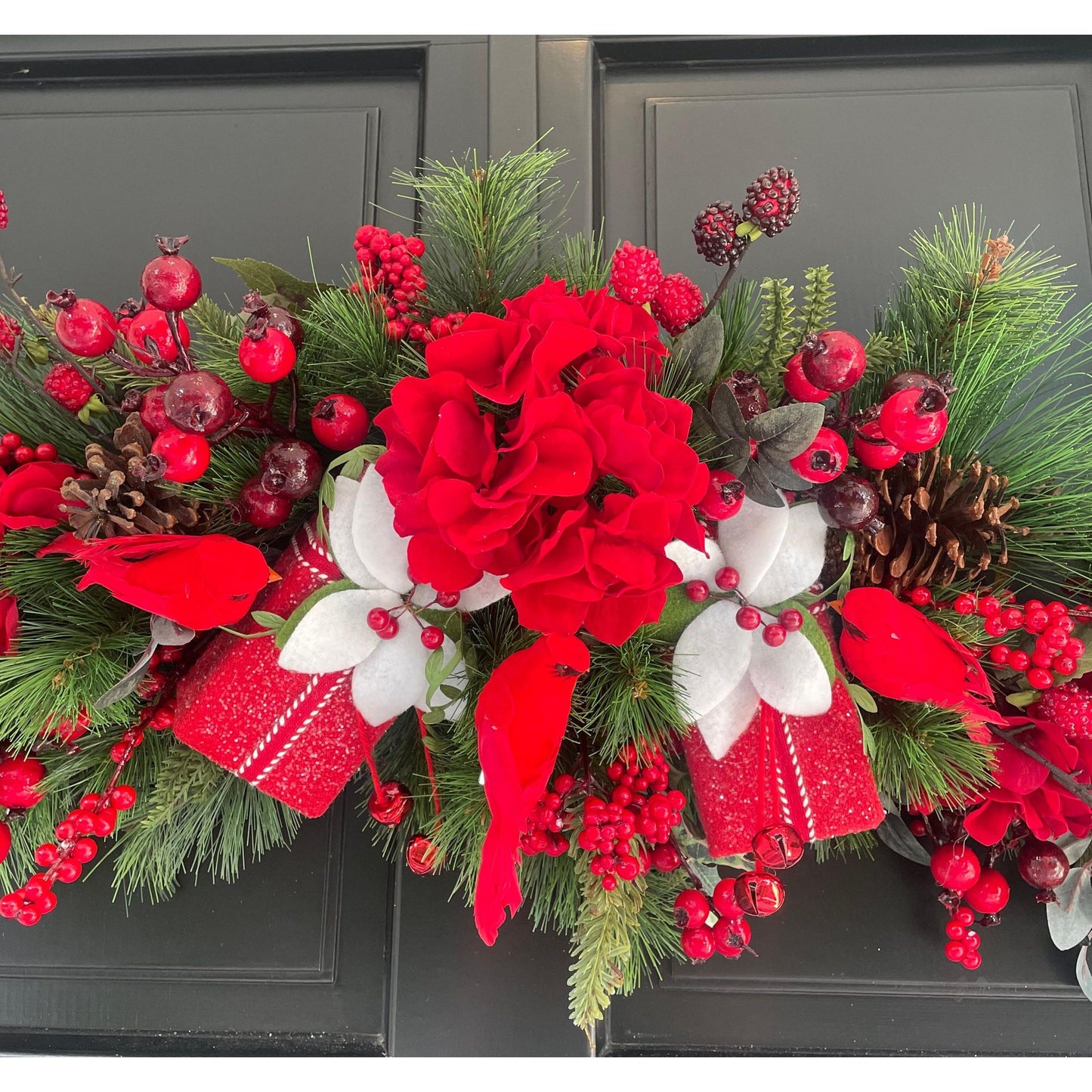 Traditional Red Green Christmas Wreath Front Door Luxury Home Decorations Xmas Winter Mantle Decor Holiday Wreath Advent Swag Xmas Farmhouse