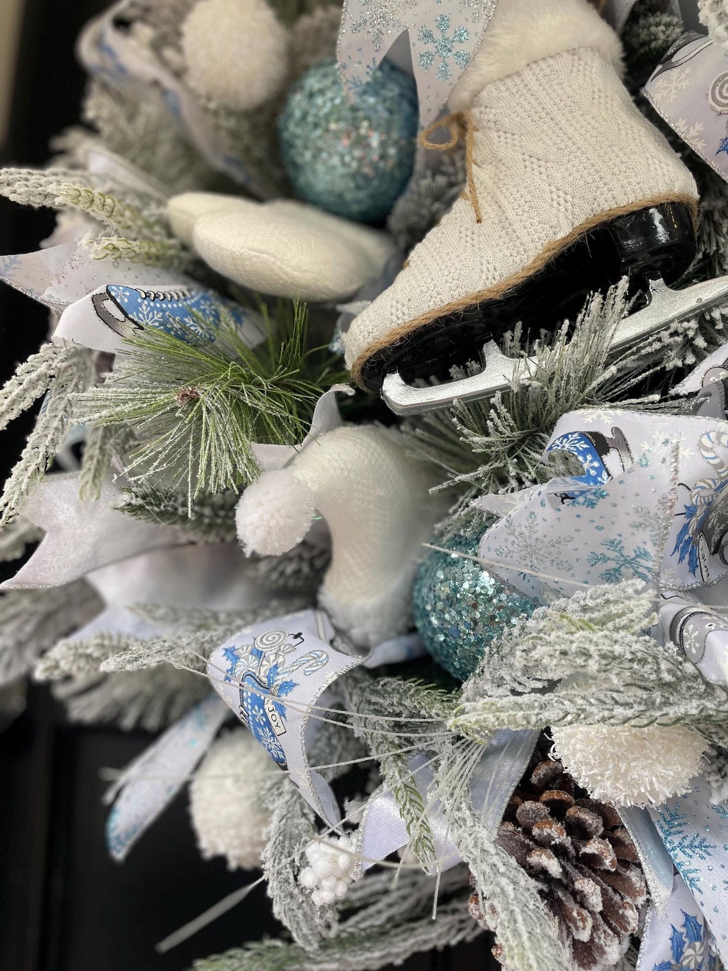 Luxury Winter Wonderland Christmas Wreath | Ice Blue Snow Flocked Wreath | 60cm (24")