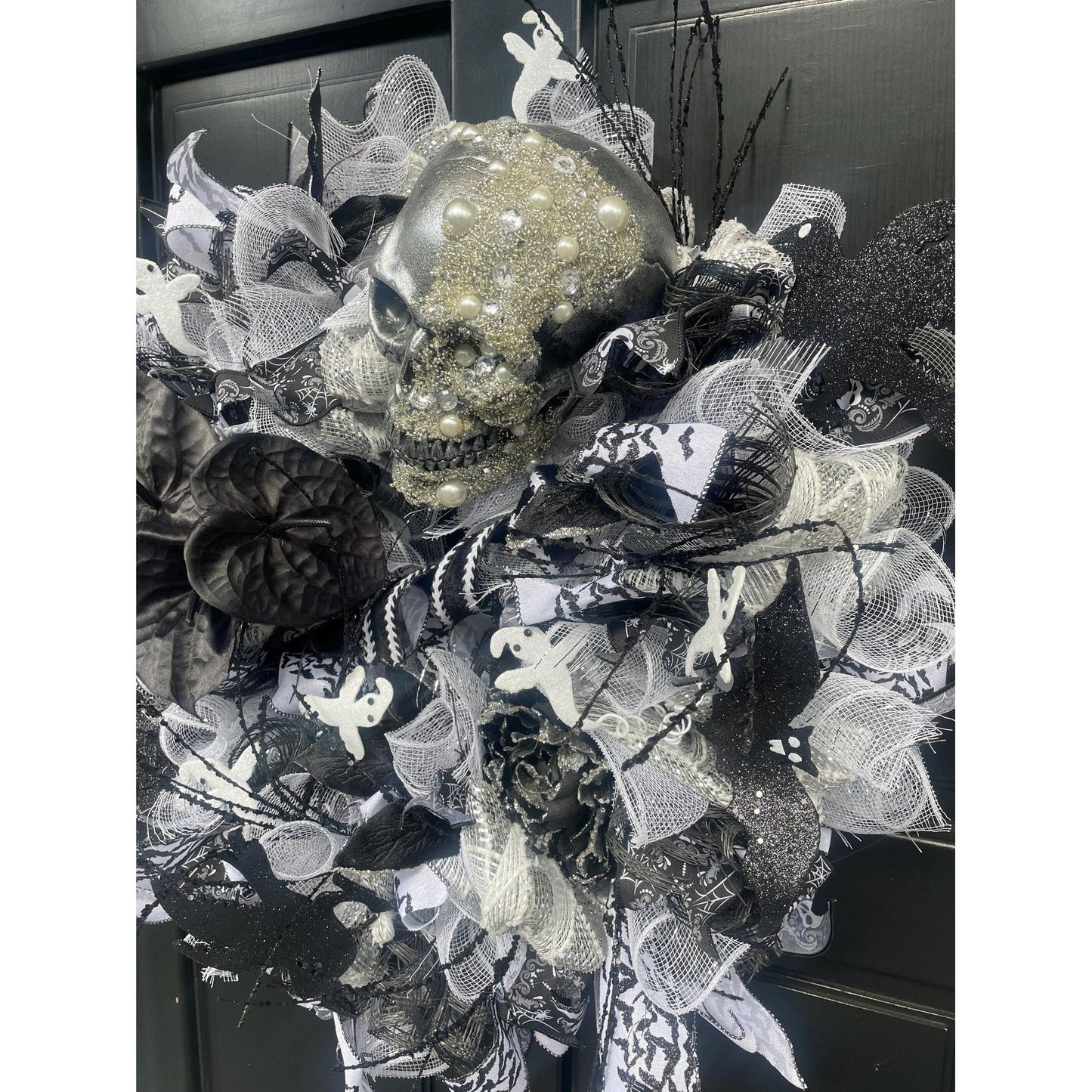 XL SKULL Halloween Front Door Wreath Gothic Hanger Wall Porch Hanger Handmade House Home Decor Decorations Whimsical Skelly Glam Luxury Fall