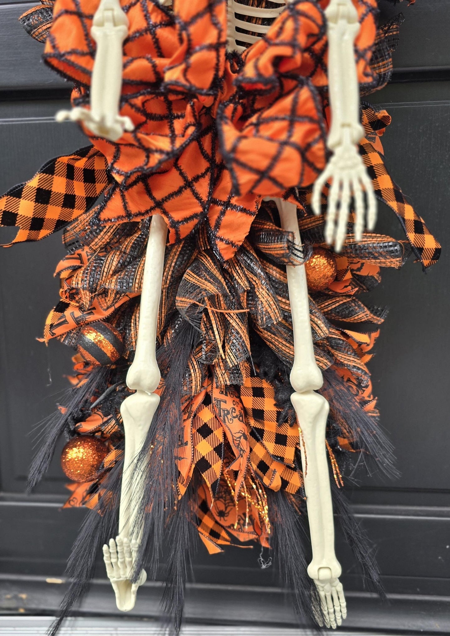 XXL Skeleton Halloween Teardrop Swag | Luxury Halloween Front Door Decor | 106cm (42")