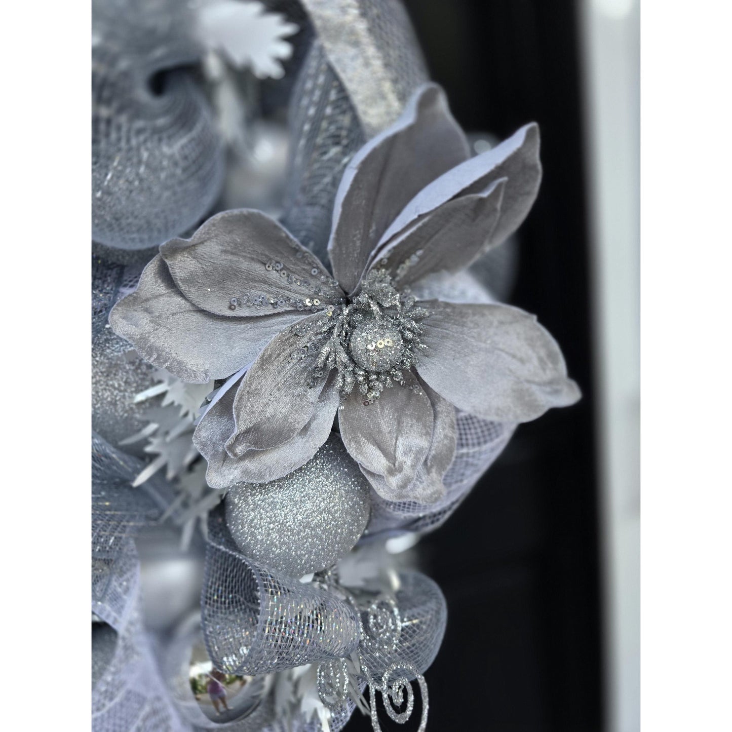 Silver Luxury Christmas Wreath Front Door Luxury Home Decorations Xmas Winter Mantle Decor Holiday Wreath Advent Swag Silver Theme