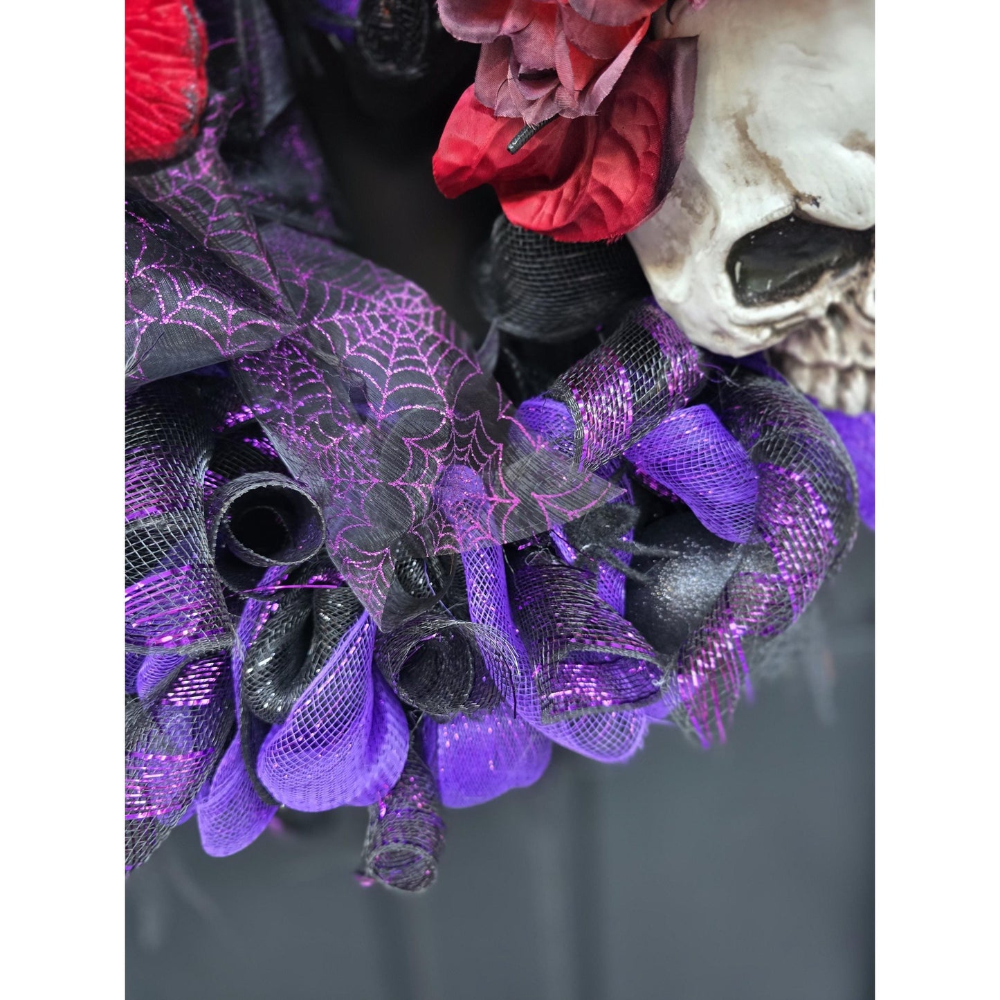Large Halloween Front Door Wreath Spooky Hanger Black Red Purple Creepy Spider Wall Porch Hanger Handmade House Decor Decoration Welcome
