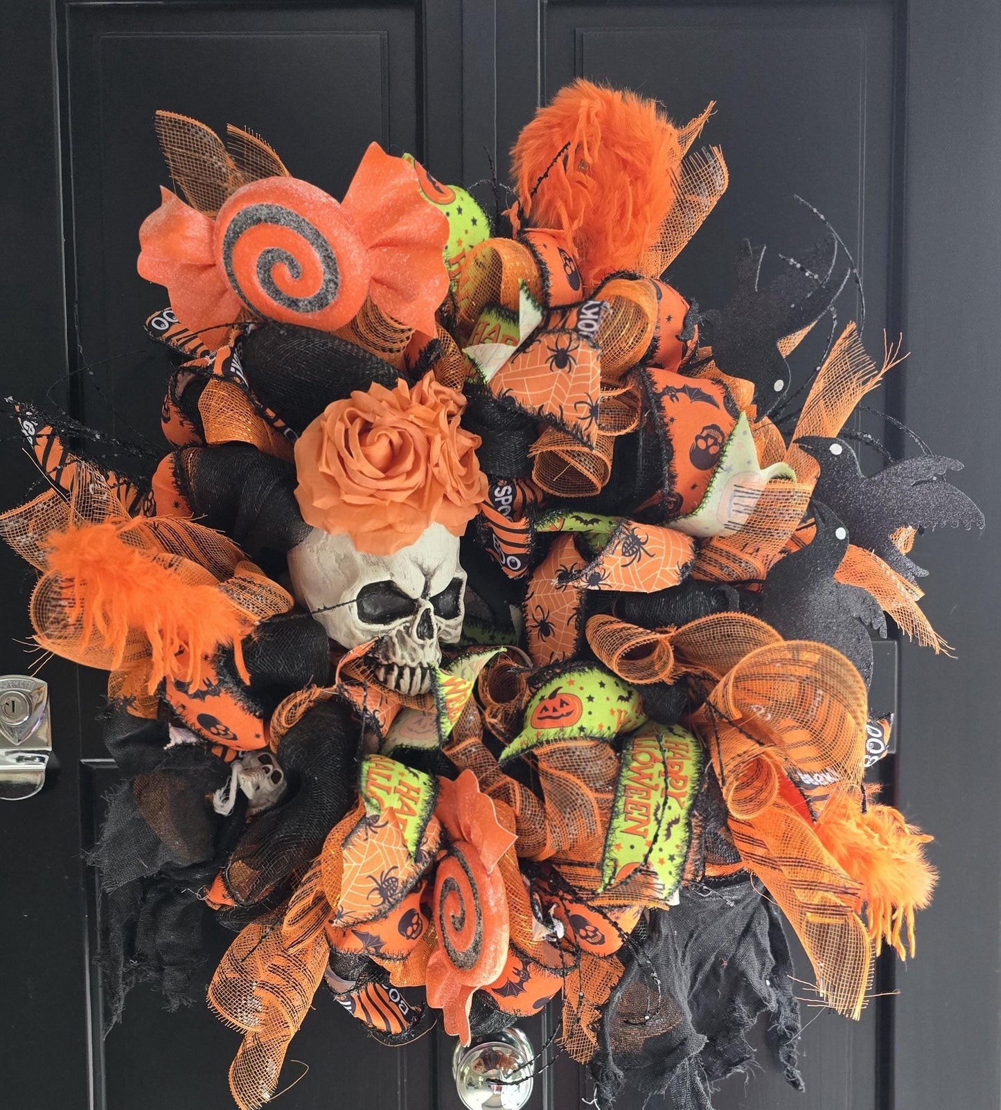 XL Gothic Skull Halloween Wreath | Luxury Halloween Front Door Decor | 65cm (26")