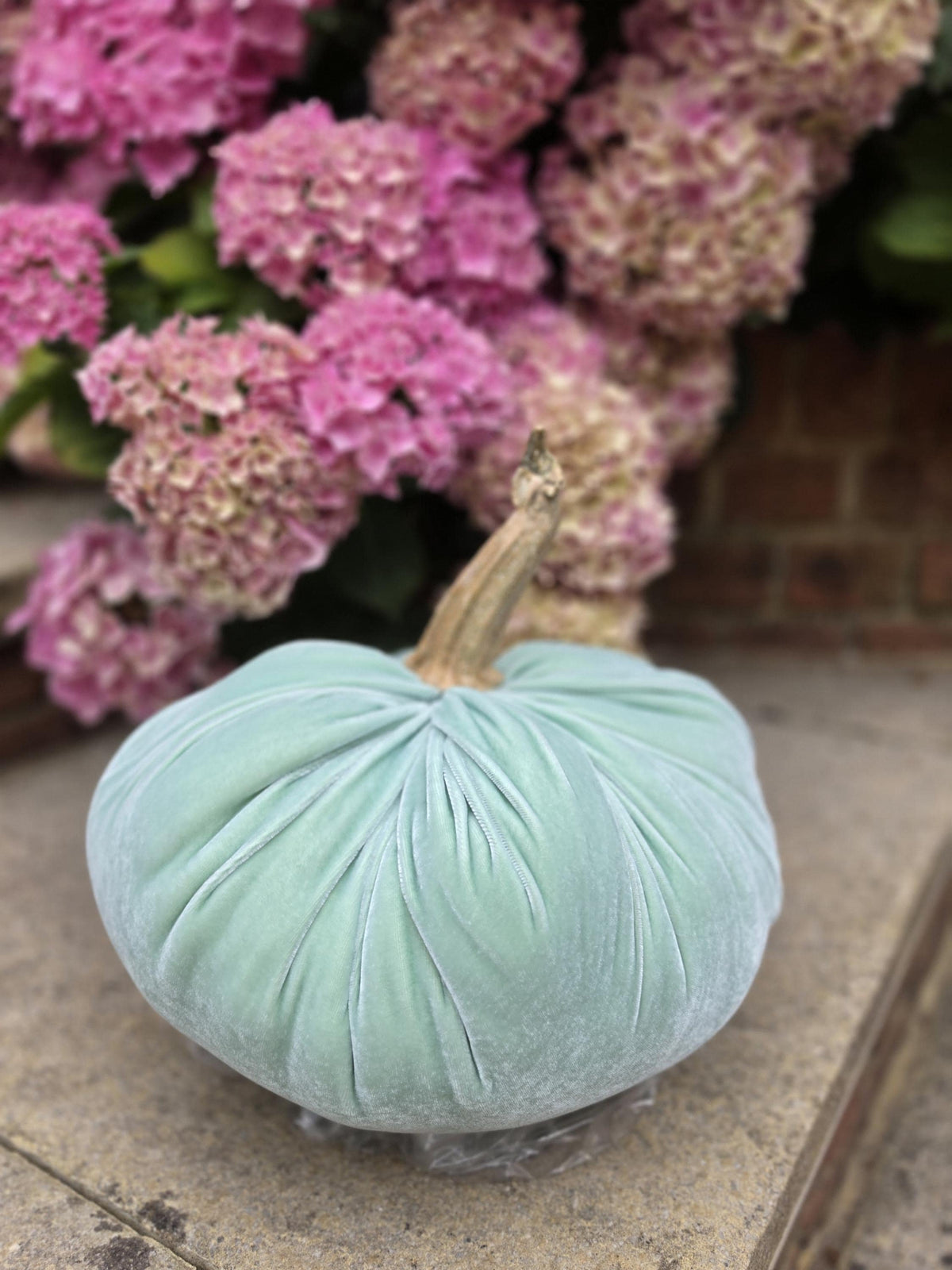 LARGE Baby Pink Velvet Pumpkin, Glam Fall Pumpkin, Blush velvet Pumpkin, Luxury Thanksgiving Table Decor, Autumn Home, Easter Decorations