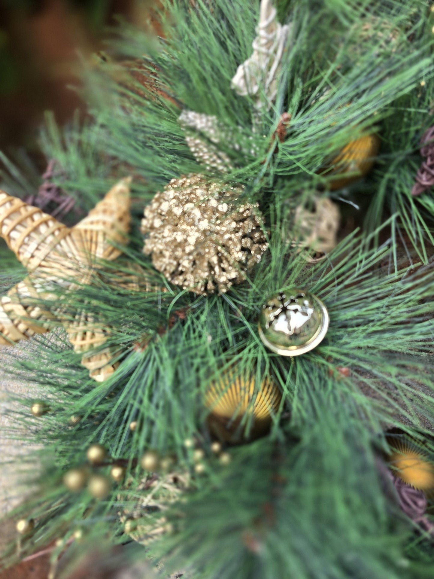 Luxury Long Needle Pine Christmas Wreath | Rustic Farmhouse Front Door Wreath | 60cm (24")