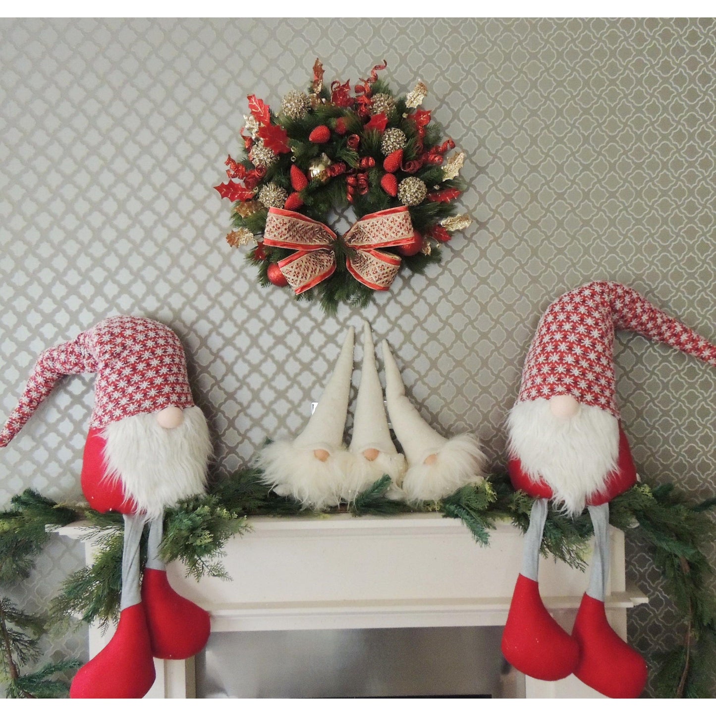 Luxury Christmas Fireplace Door Mantle Wreath Red Green Home Decoration Xmas Winter Advent Designer Decor Wall Hanger Traditional Ornaments