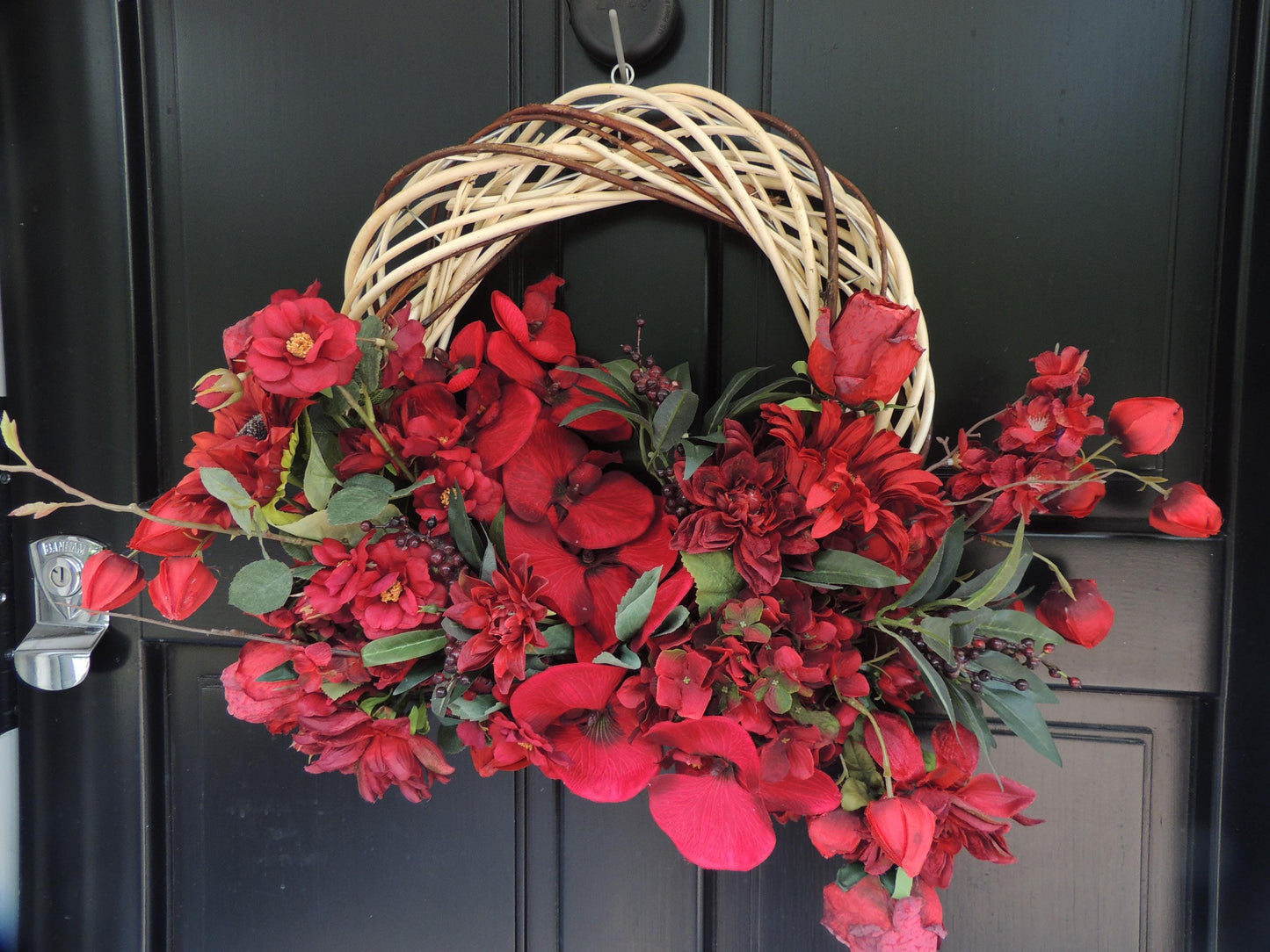 Red Floral Autumn Wreath, Front Door Wreath, Red Fall Wreath, Red Flower Wreath, Everyday Door Decor, Summer Wreath, Spring Wreath Gift
