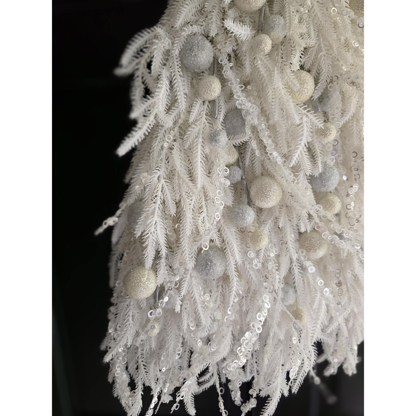 Large Luxury Christmas Tree Wreath Elegant Front Door Home Decorations White Xmas Winter Mantle Decor Porch Holiday Swag Designer Unique