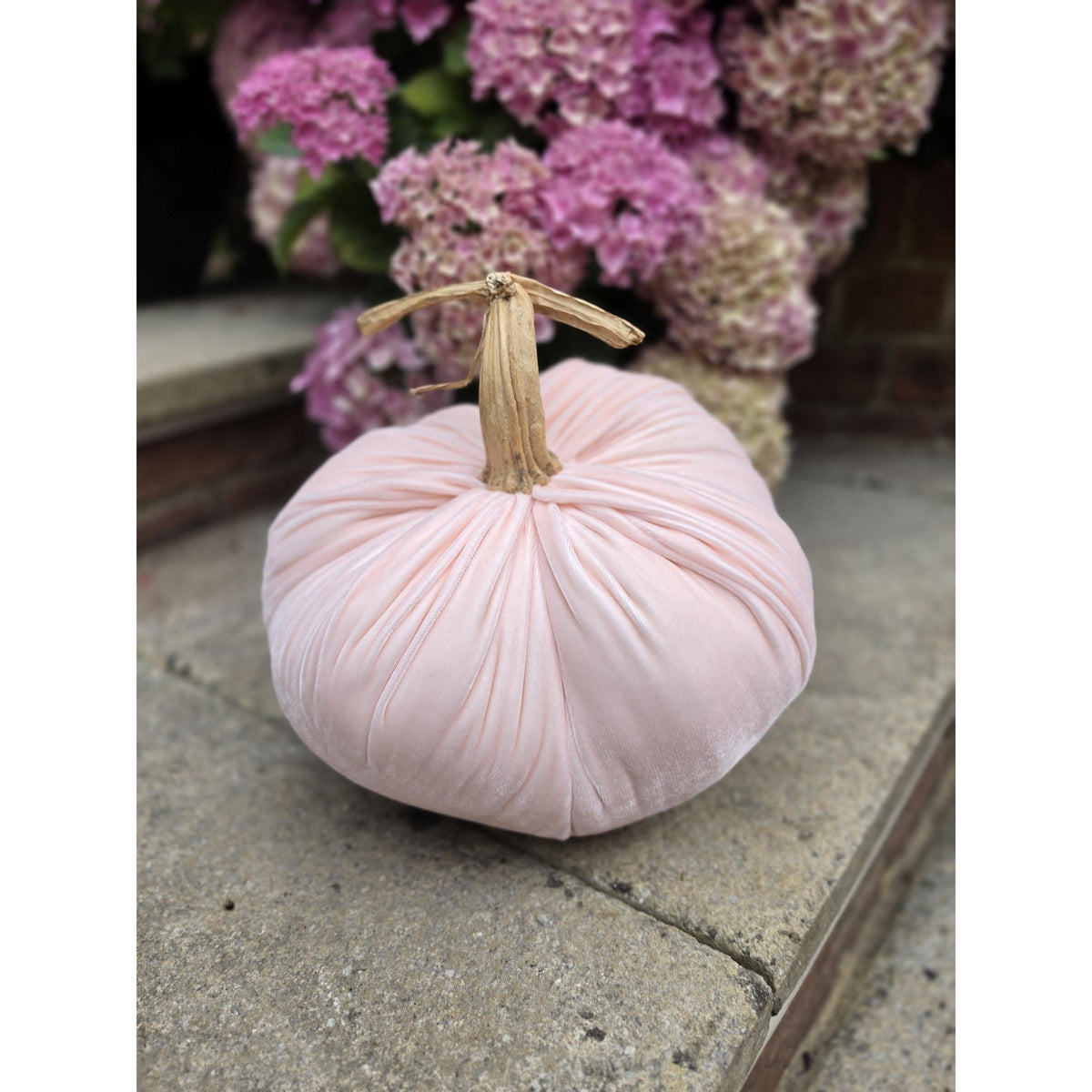 Cream LARGE Silk Velvet Pumpkin, Rustic Farmhouse Decor, Wedding Centerpiece,Thanksgiving Tablescape,Hostess Gift Idea,Fall Home Decoration